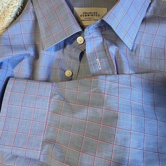 Charles Tyrwhitt. Beautiful and handsome shirt. - Picture 2 of 4
